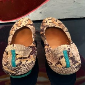 Tieks by Gavrieli. Sand Snake Print Ballet Flats Size 8 Foldable